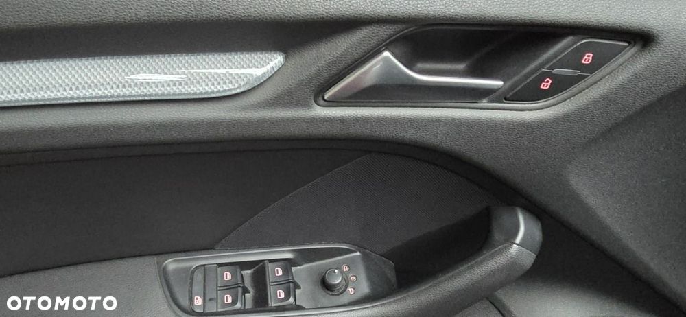 Audi A3 Sportback - 18