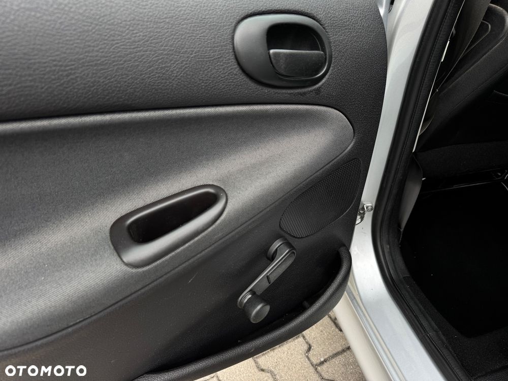 Peugeot 206 1.4 Generation - 25