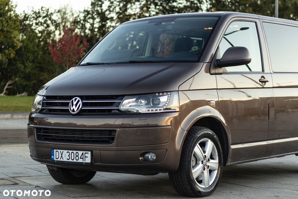 Volkswagen Multivan 2015 photo 5
