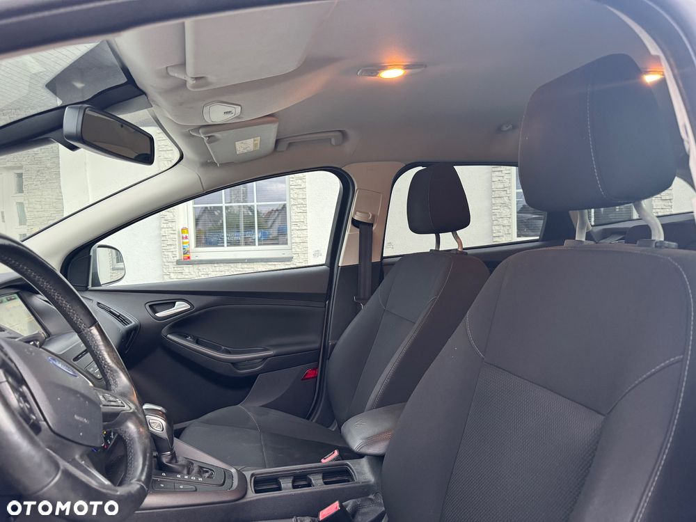 Ford Focus 1.5 TDCi Titanium PowerShift - 11