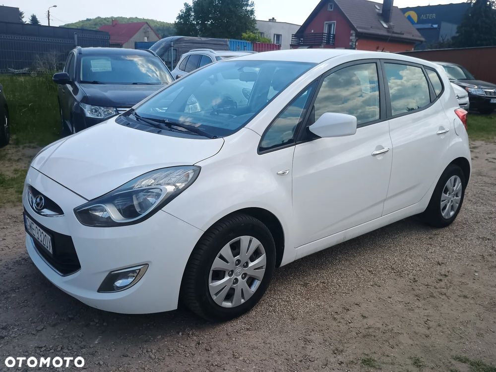 Hyundai ix20 1.6 CRDi blue YES - 2
