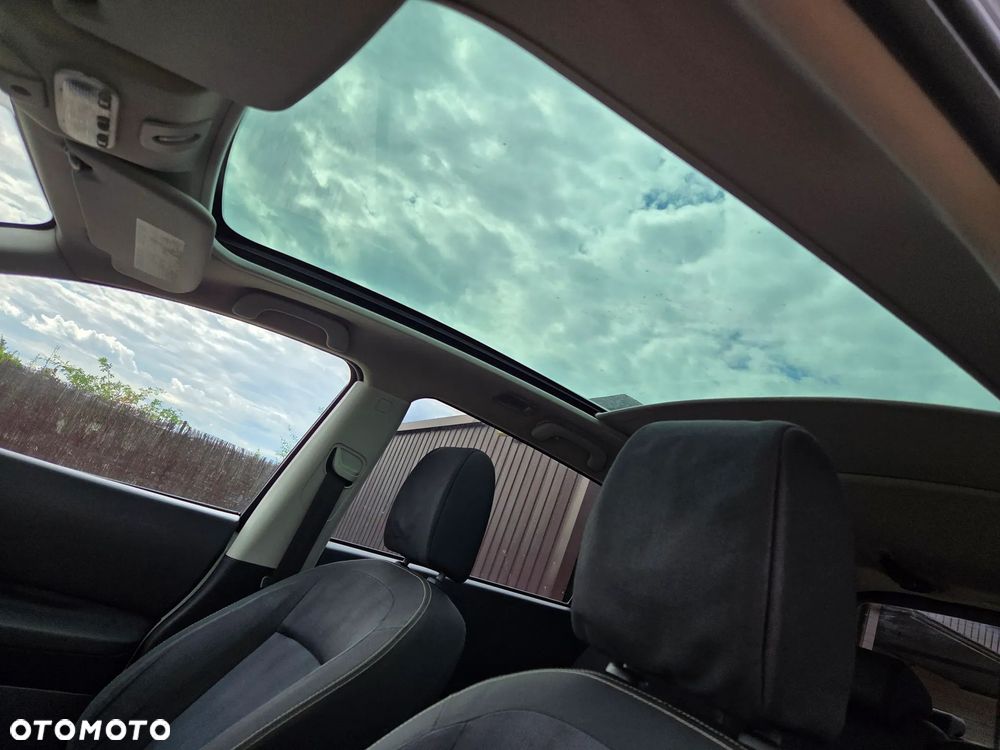Nissan Qashqai+2 2.0 tekna - 19