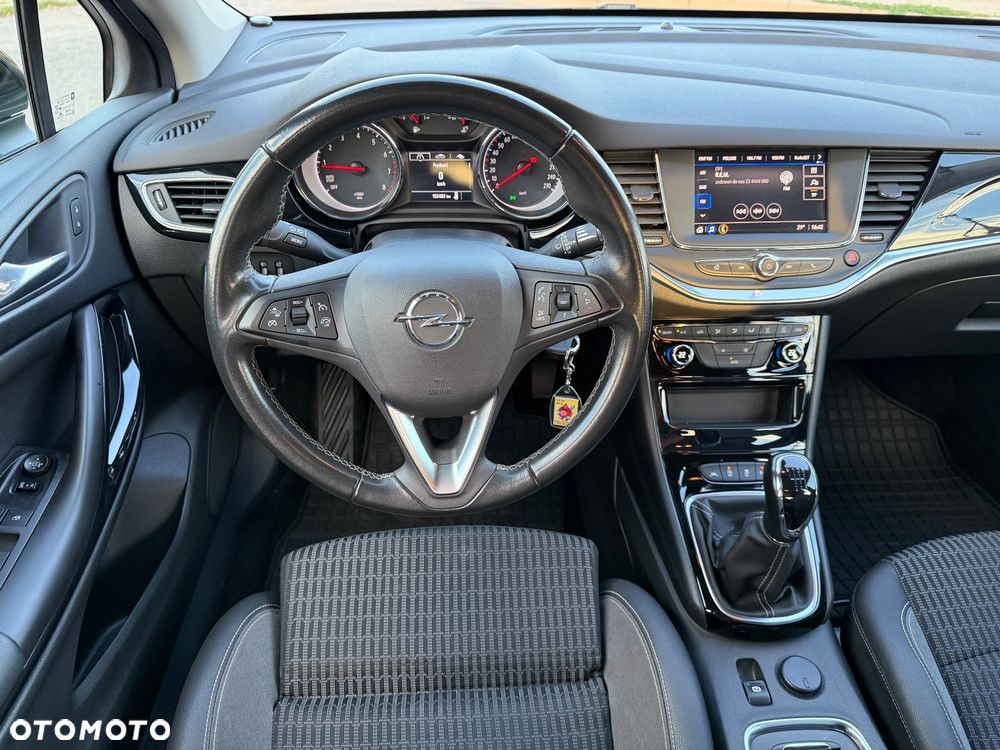 Opel Astra 1.2 T Elegance S&S - 21