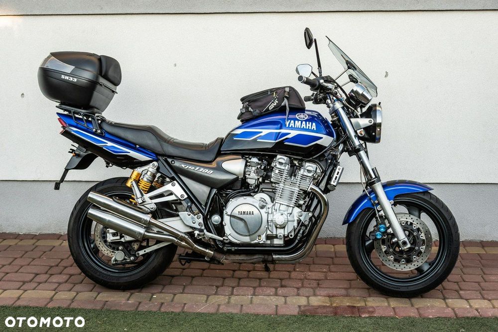 Yamaha XJR - 5