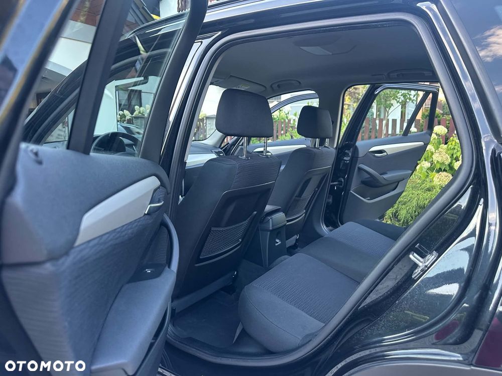 BMW X1 xDrive18d - 6