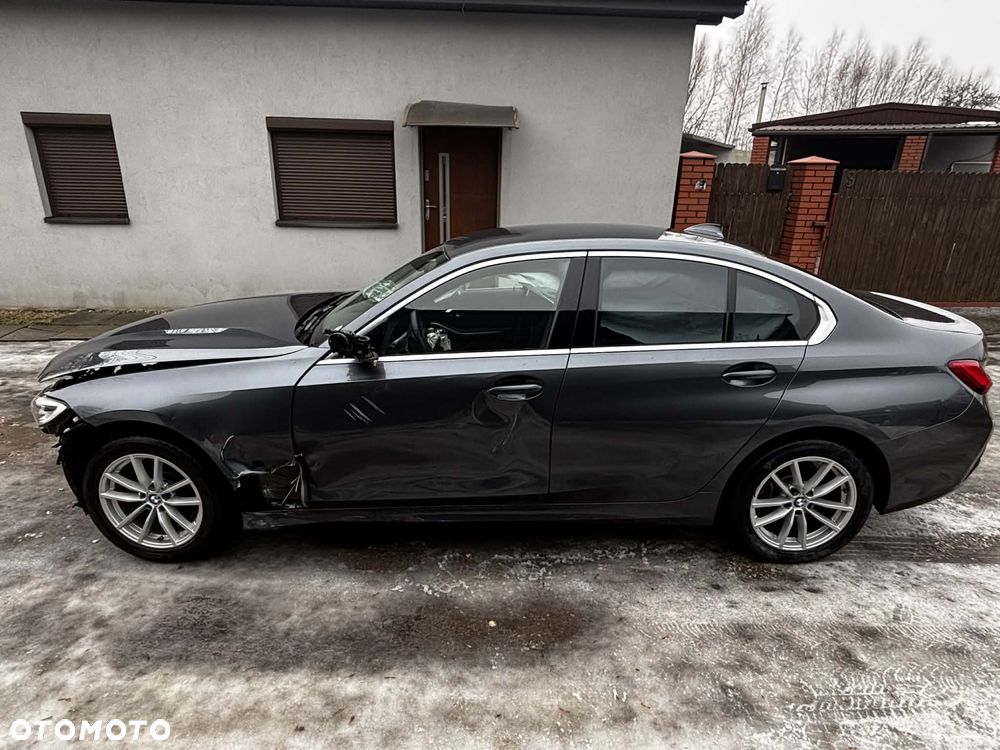 BMW Seria 3 318d Edition Luxury Line Purity - 4