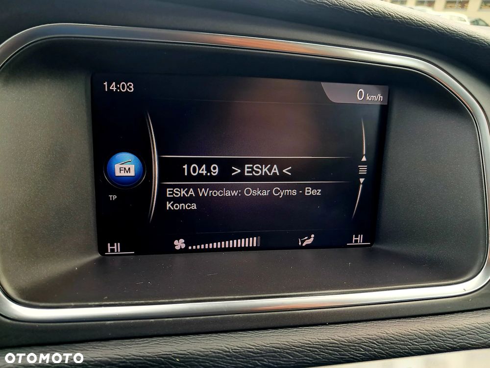 Volvo V40 - 15