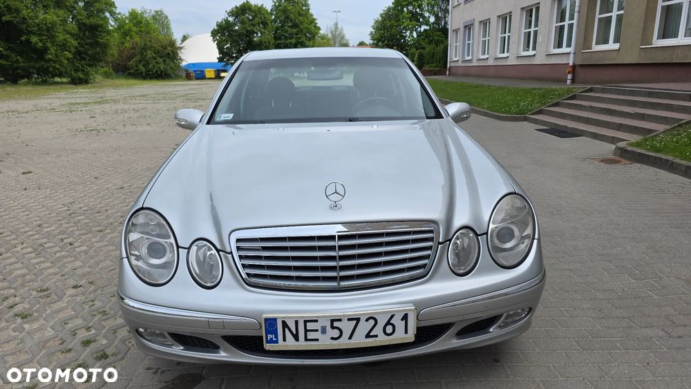 Mercedes-Benz Klasa E - 11