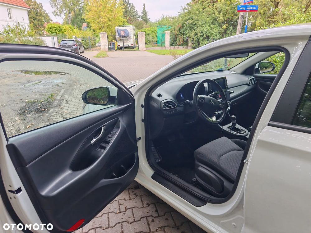 Hyundai i30 1.0 T-GDI Classic + DCT - 28