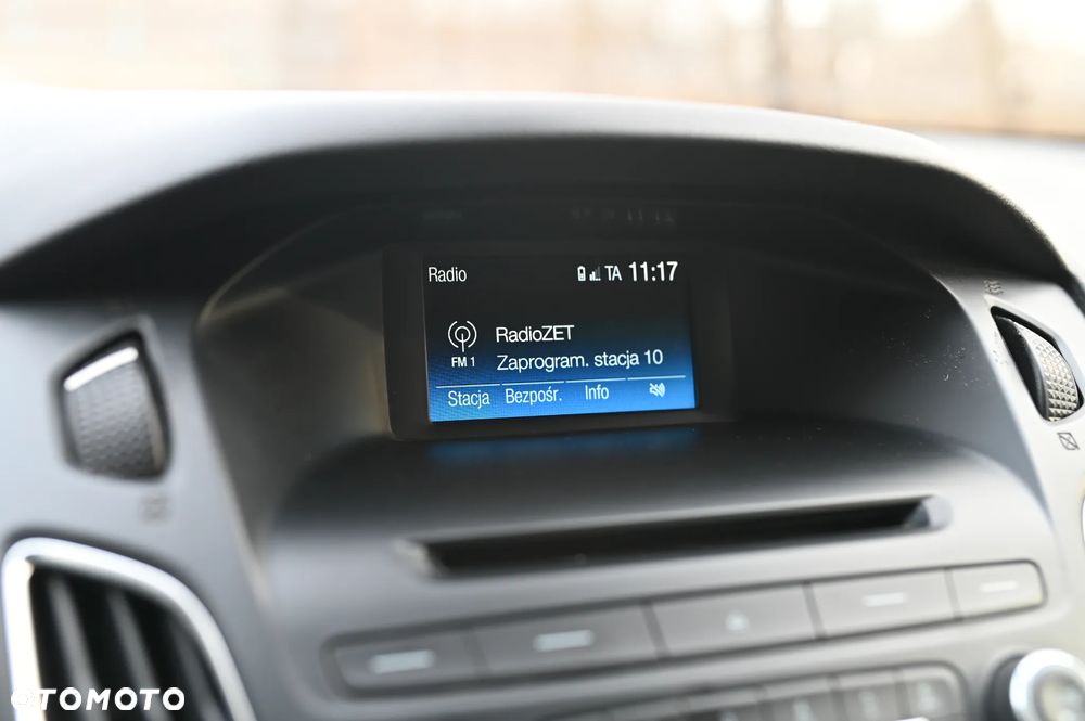 Ford Focus 1.6 Trend - 22