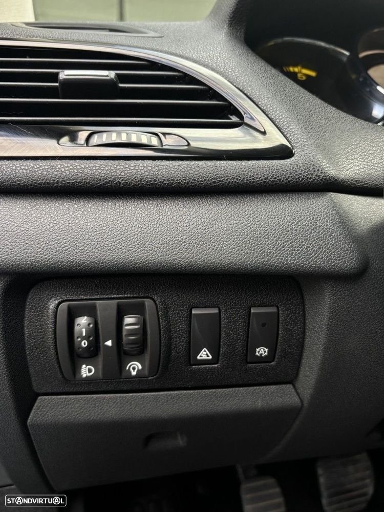 Renault Mégane Coupe 1.5 dCi Bose Edition SS - 14