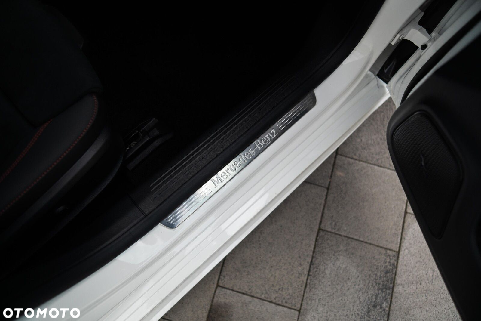 Mercedes-Benz CLA - 30