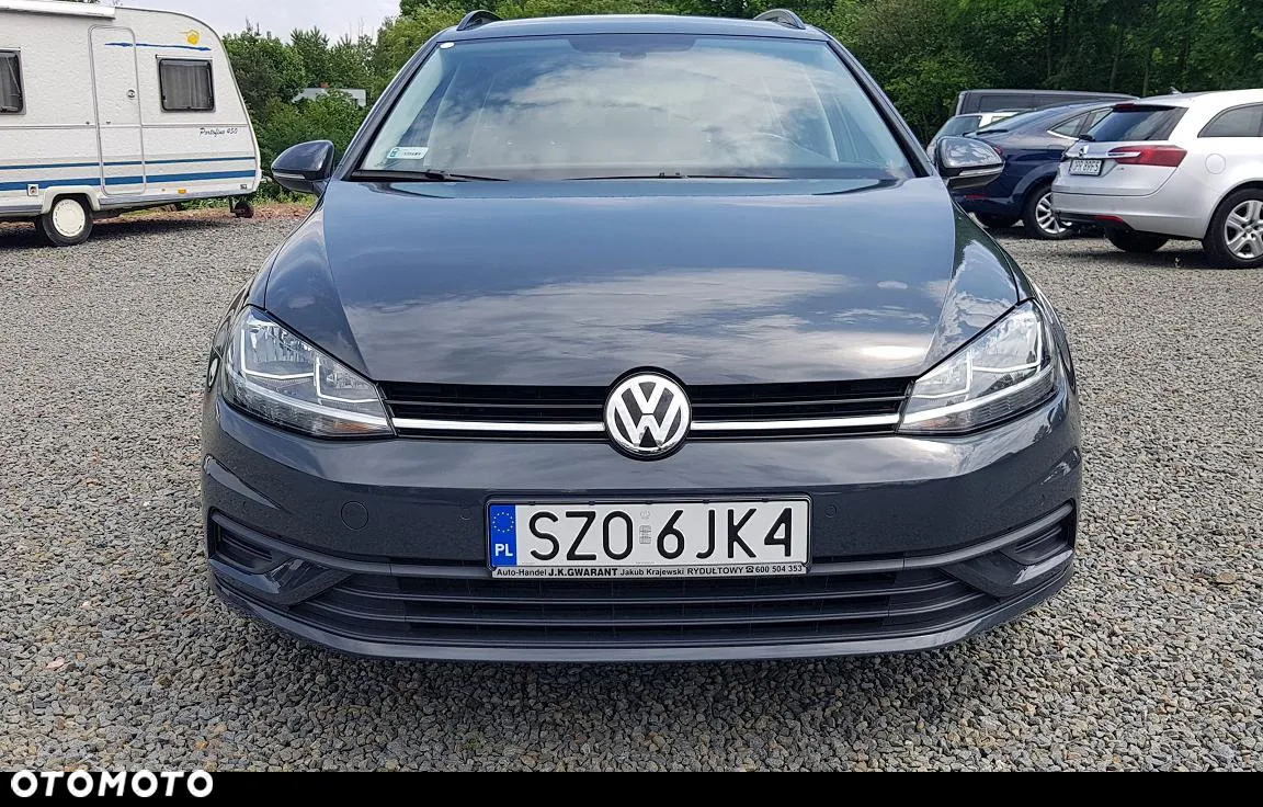 Volkswagen Golf - 2