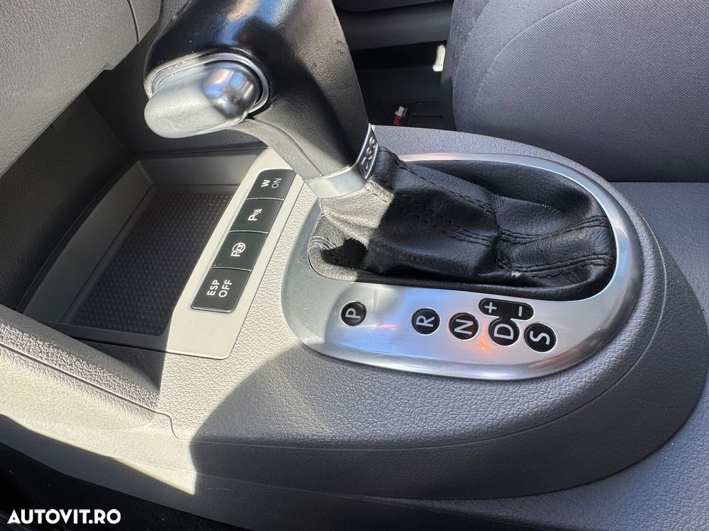 Volkswagen Touran - 7