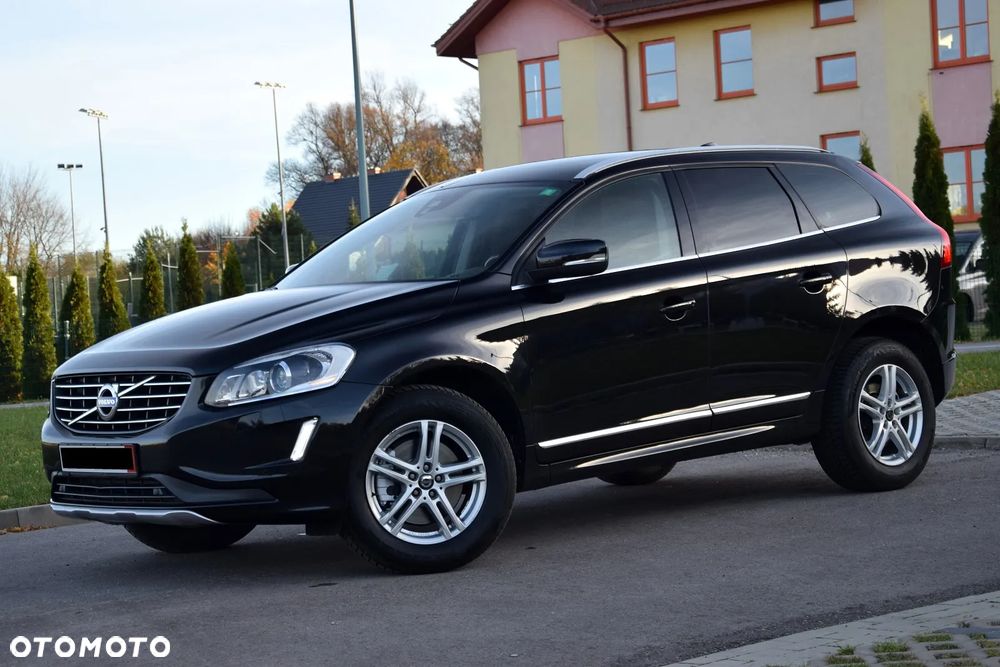 Volvo XC 60 D4 Geartronic Momentum - 1