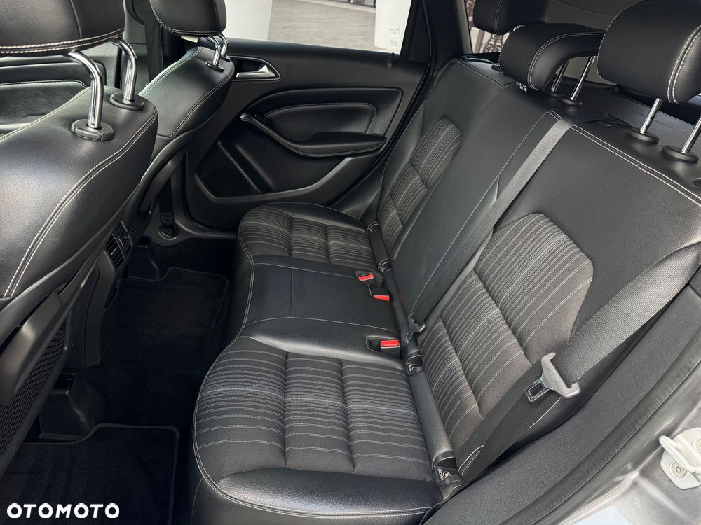 Mercedes-Benz Klasa B 200 CDI DPF Autotronic SPORT EDITION - 14