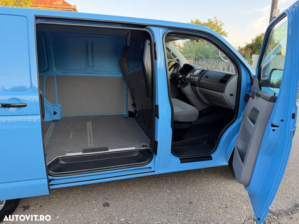 Volkswagen Transporter - 7