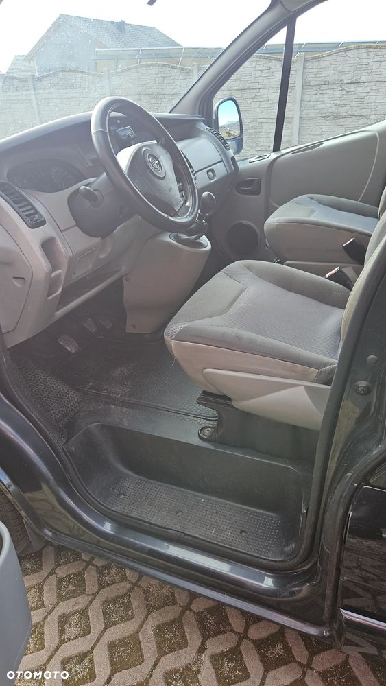 Opel Vivaro - 7