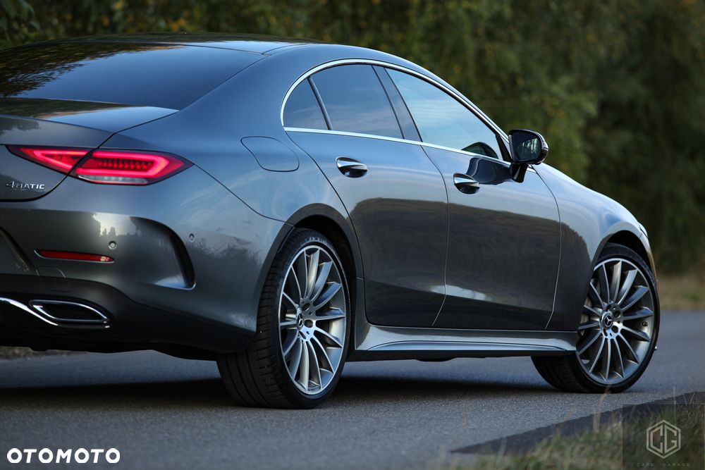 Mercedes-Benz CLS - 6