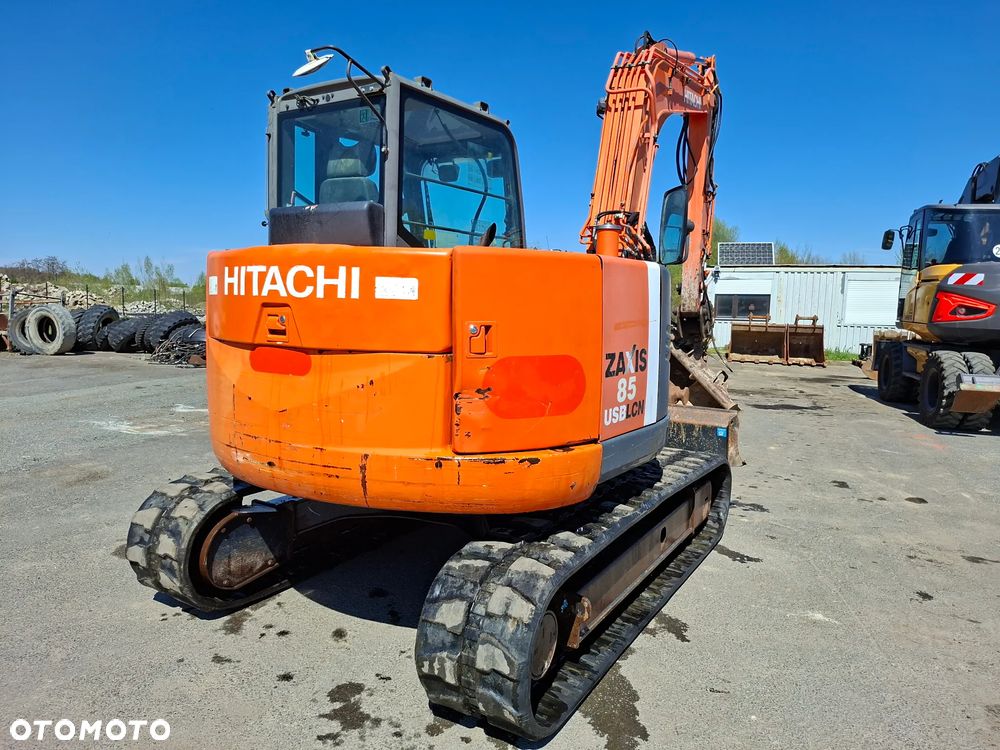 Hitachi ZX85 USB - 13