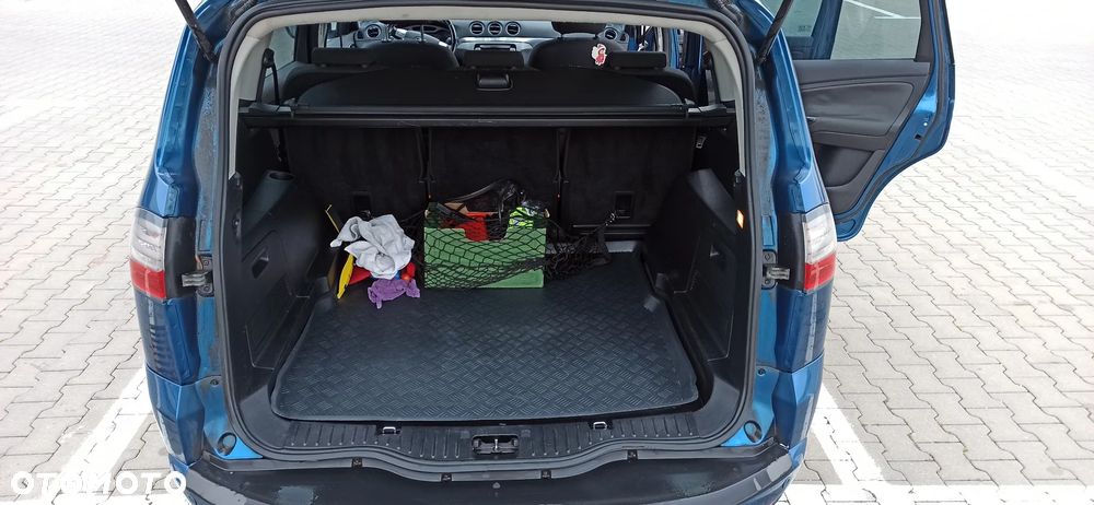 Ford S-Max - 6