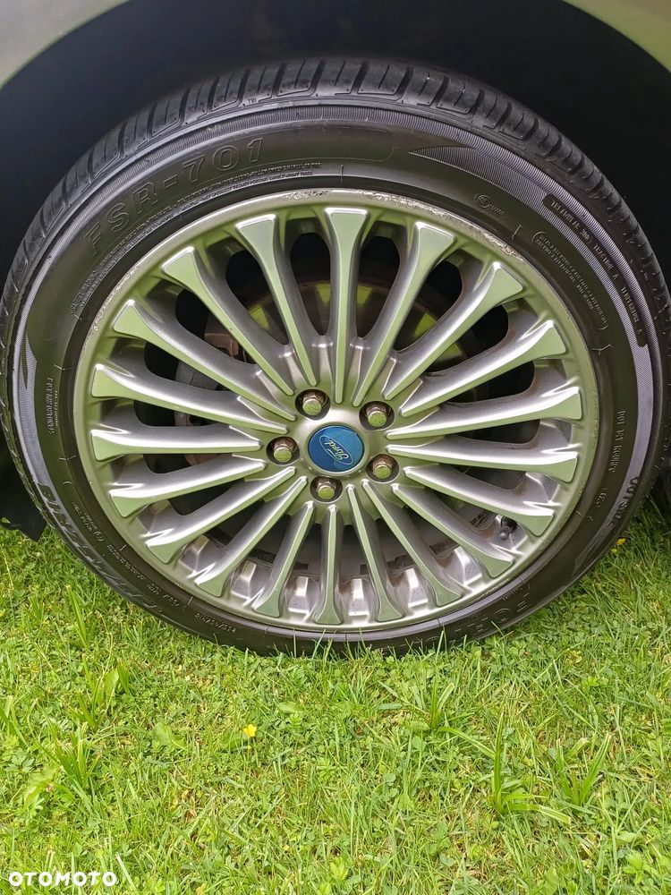Ford Fusion 2.0 EcoBoost Titanium - 8