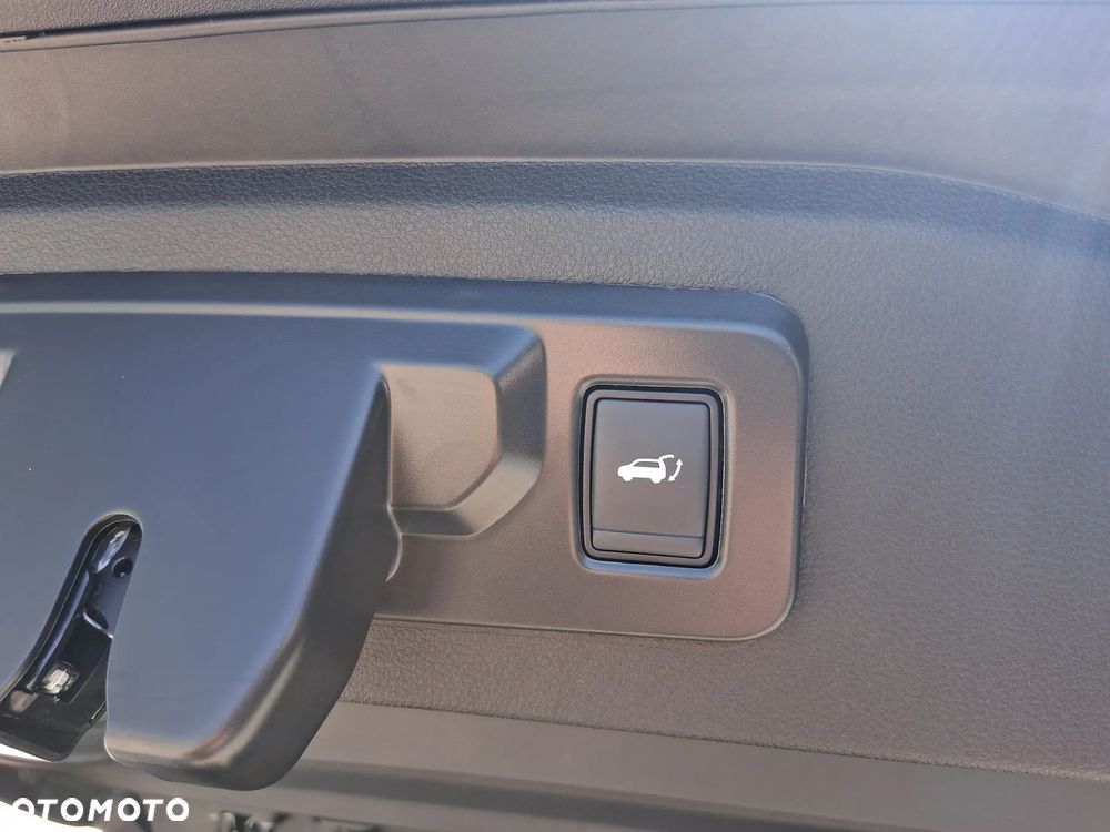 Renault Espace ver-1-2-e--tech-full-hybrid-200-iconic-mmt-5os - 12