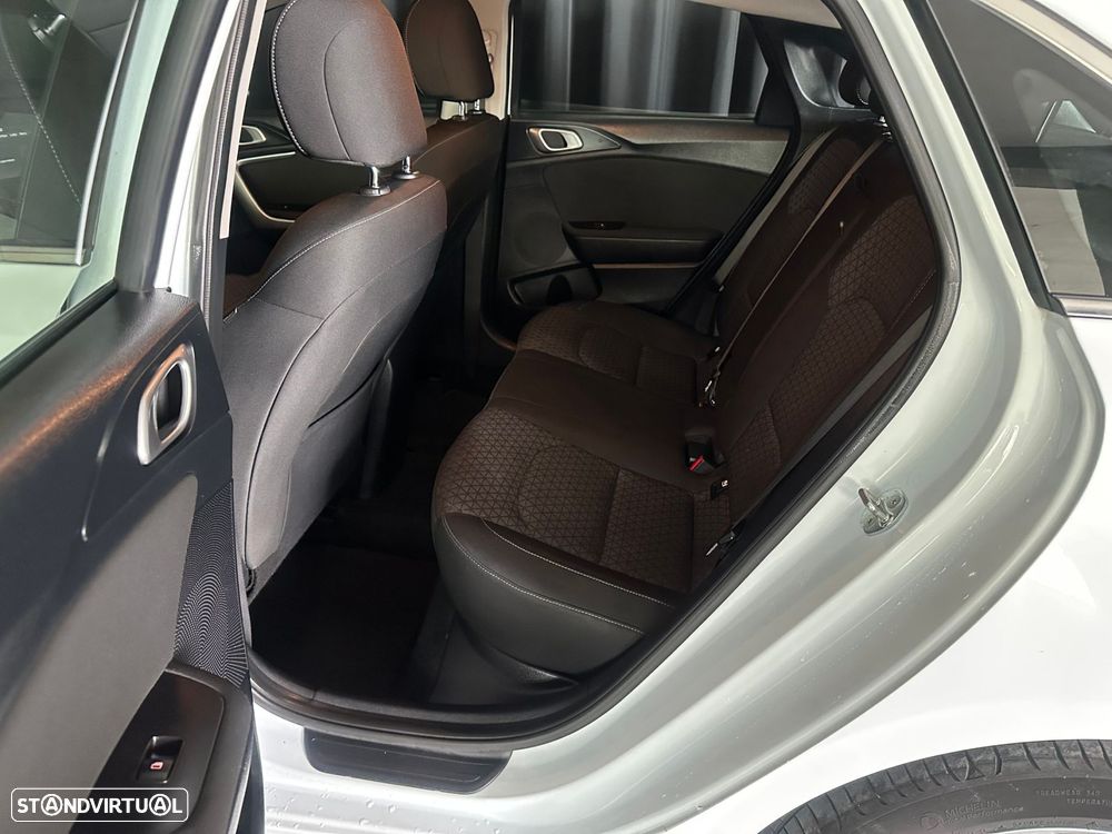 Kia Ceed 1.0 T-GDI TX - 19