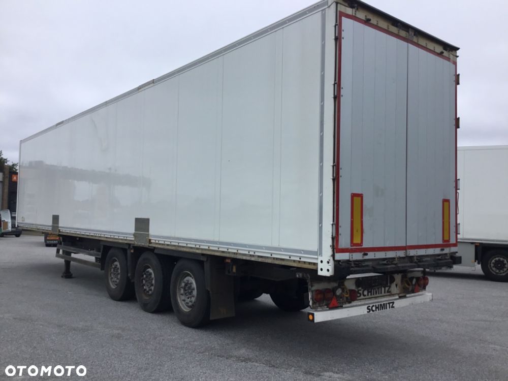 Schmitz Cargobull SKO 24/L Opony 70-80% - 3
