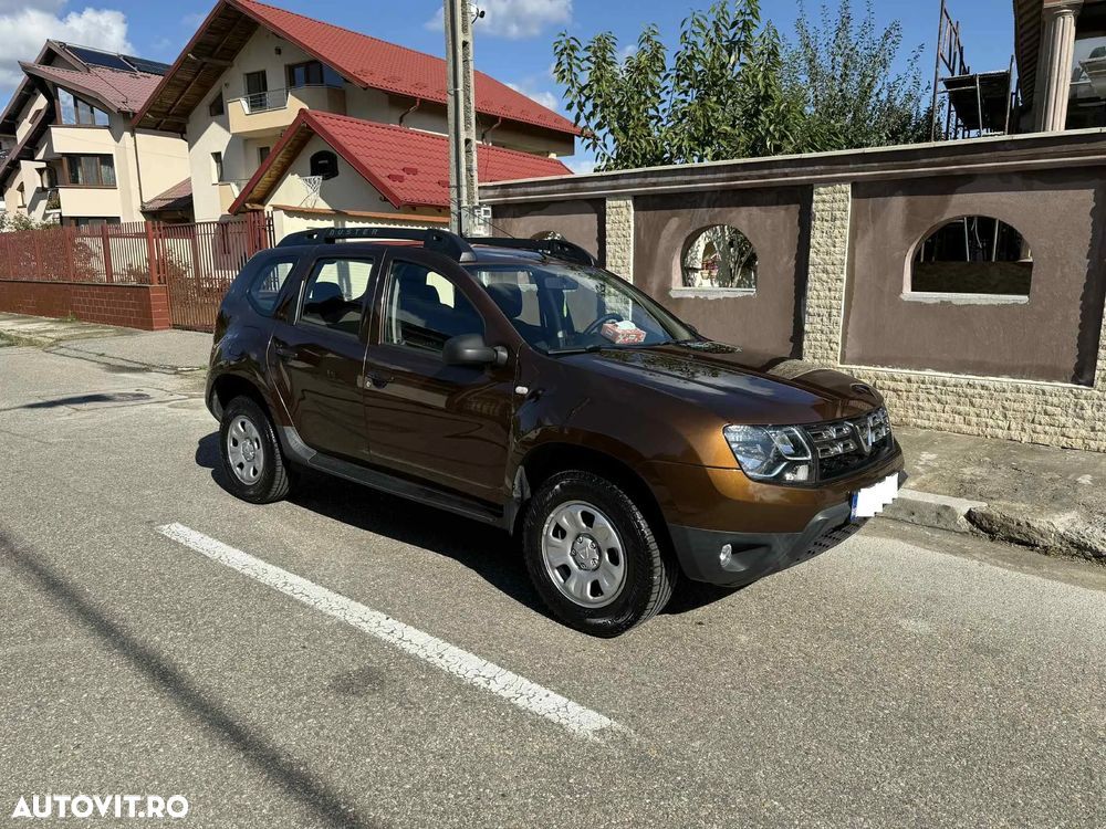 Dacia Duster 1.6 4x2 Laureate - 3