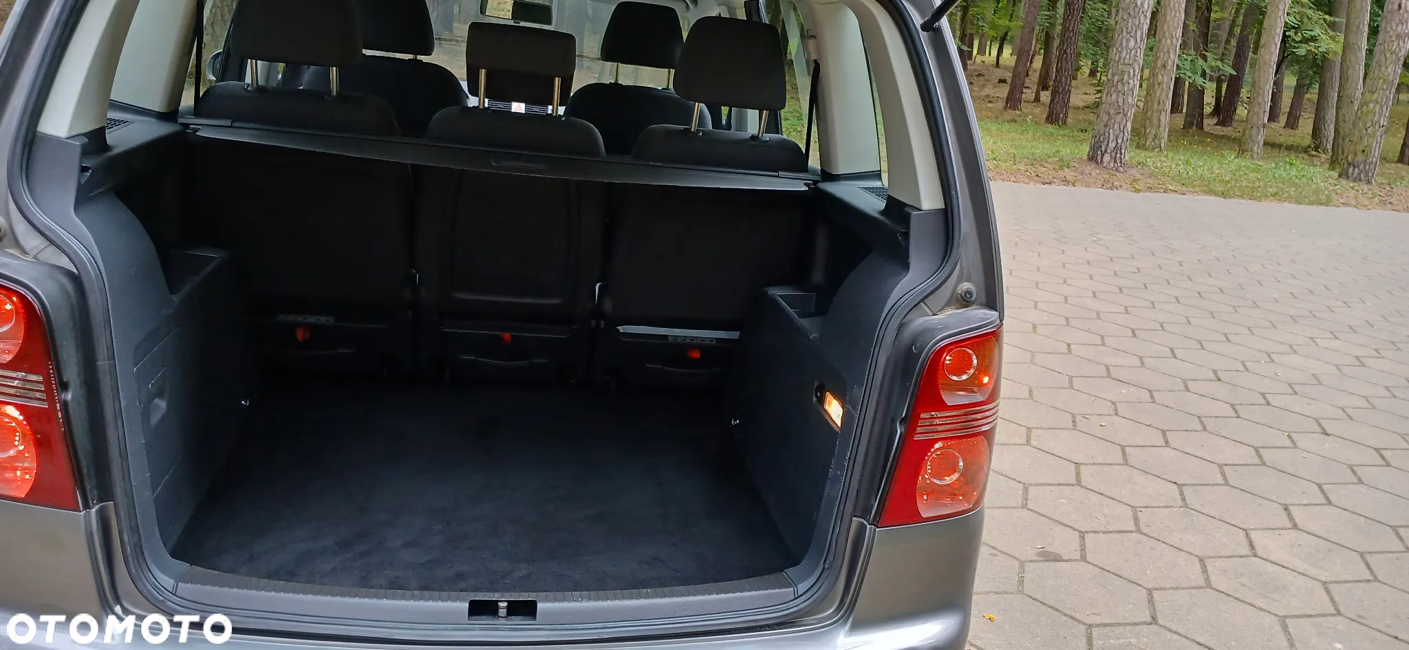 Volkswagen Touran 1.4 TSI Comfortline - 20