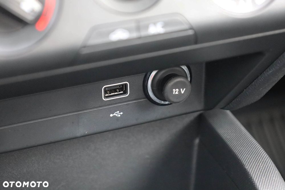 Skoda Fabia 1.0 Ambition - 21