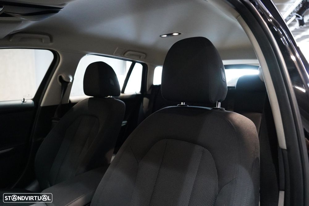 BMW 318 d Line Luxury - 21