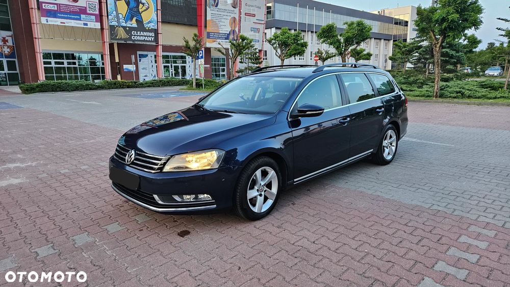 Volkswagen Passat 2.0 TDI DPF Comfortline DSG - 1