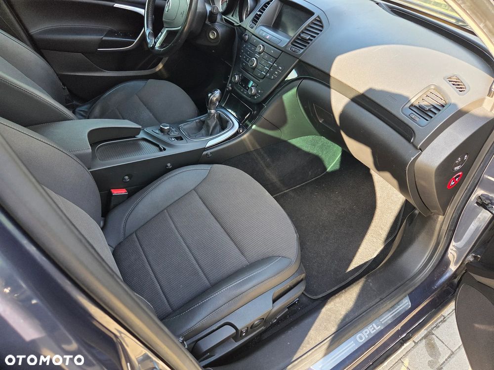 Opel Insignia 2.0 T Edition - 10