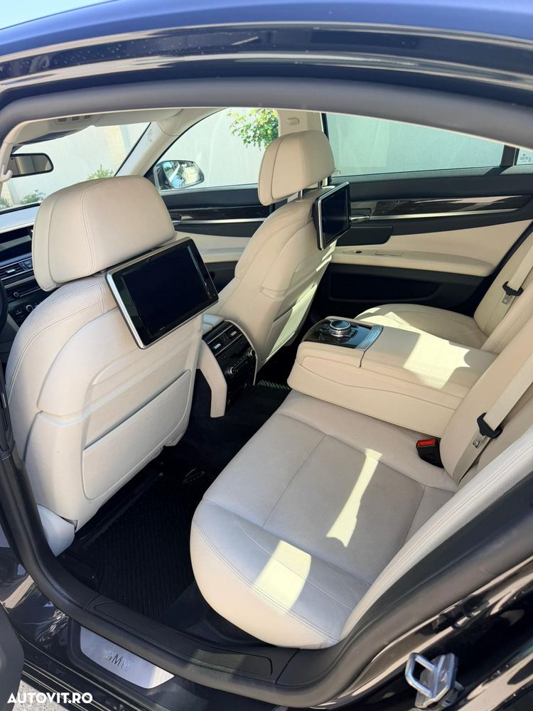 BMW Seria 7 750d xDrive - 5