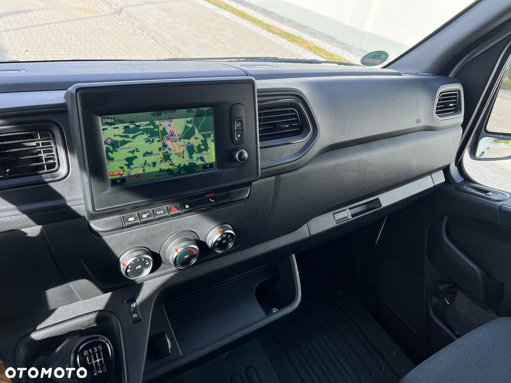 Renault Master L3H2 2.3 DCI 150KM 2019r - 28