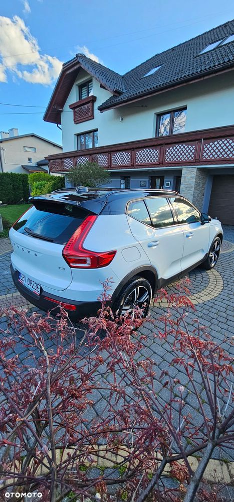 Volvo XC 40 T3 R-Design - 4