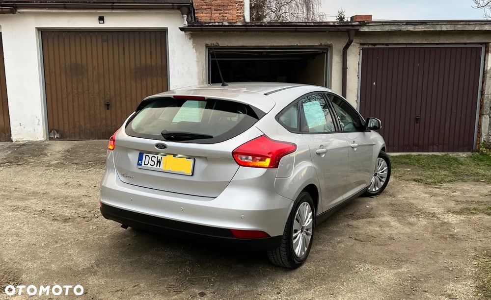 Ford Focus 1.5 TDCi Trend - 6