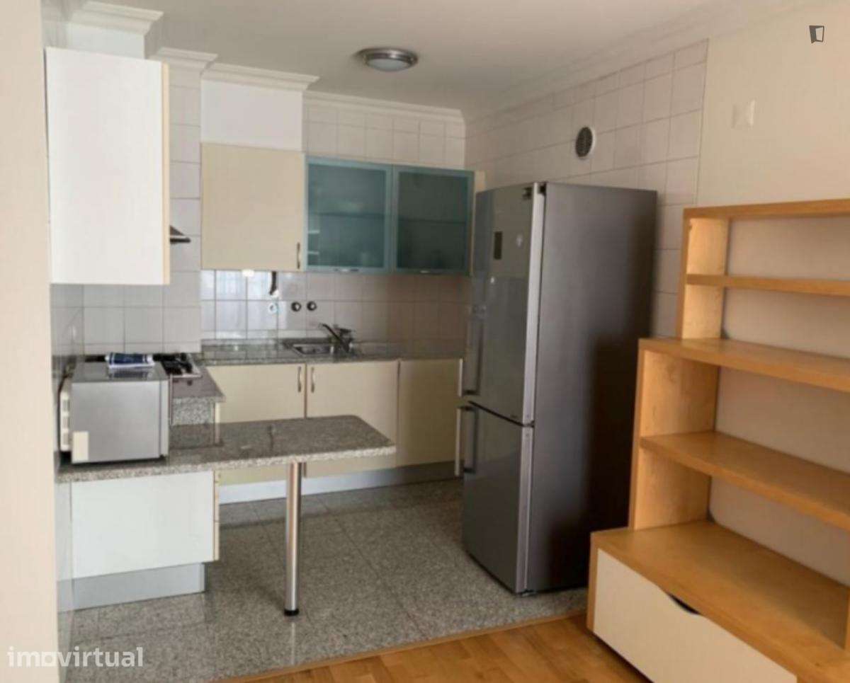 Apartamento com 1 quartos - localizado em Alvalade Lisbon - Grande imagem: 2/8