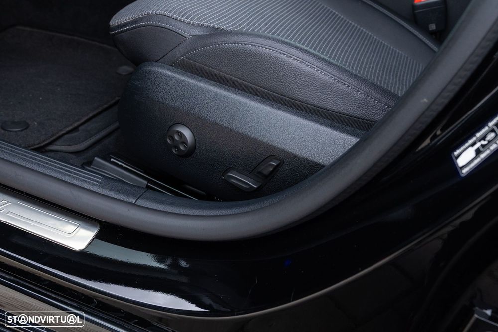 Mercedes-Benz C 300 e T 9G-TRONIC Avantgarde - 10