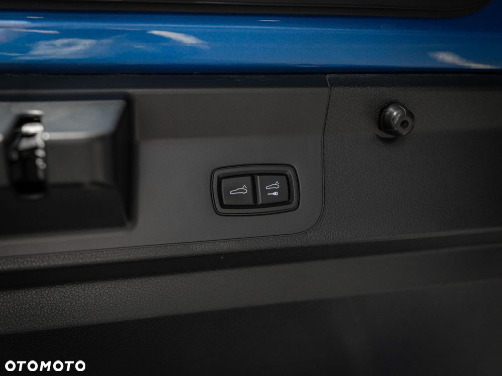 Porsche Panamera - 40