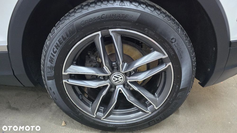 Volkswagen Tiguan 2.0 TDI BMT SCR 4Mot Comfortline DSG - 16