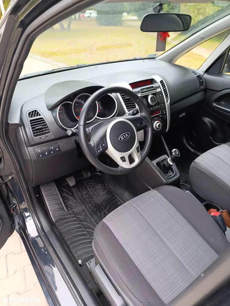 Kia Venga 1.4 CRDi L - 9