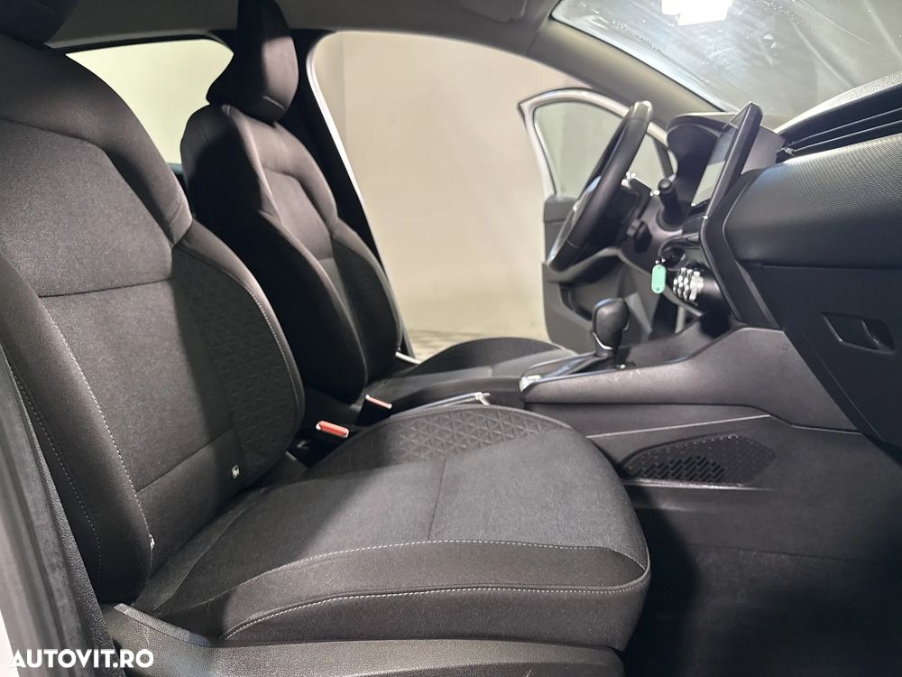 Renault Clio - 12