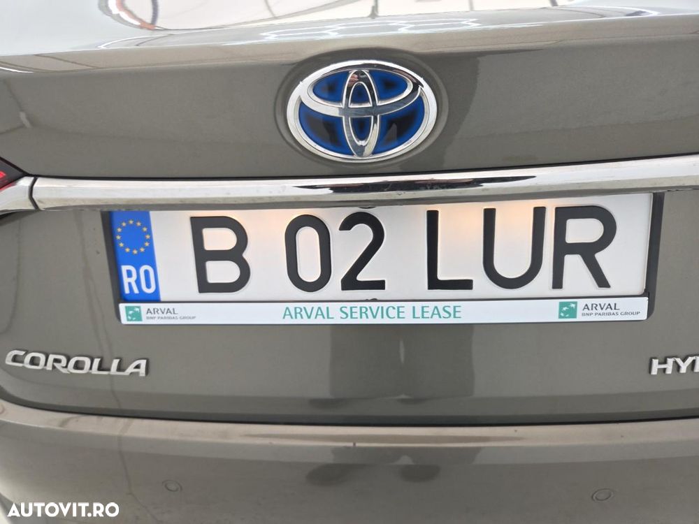 Toyota Corolla 1.8 HSD Dynamic - 8