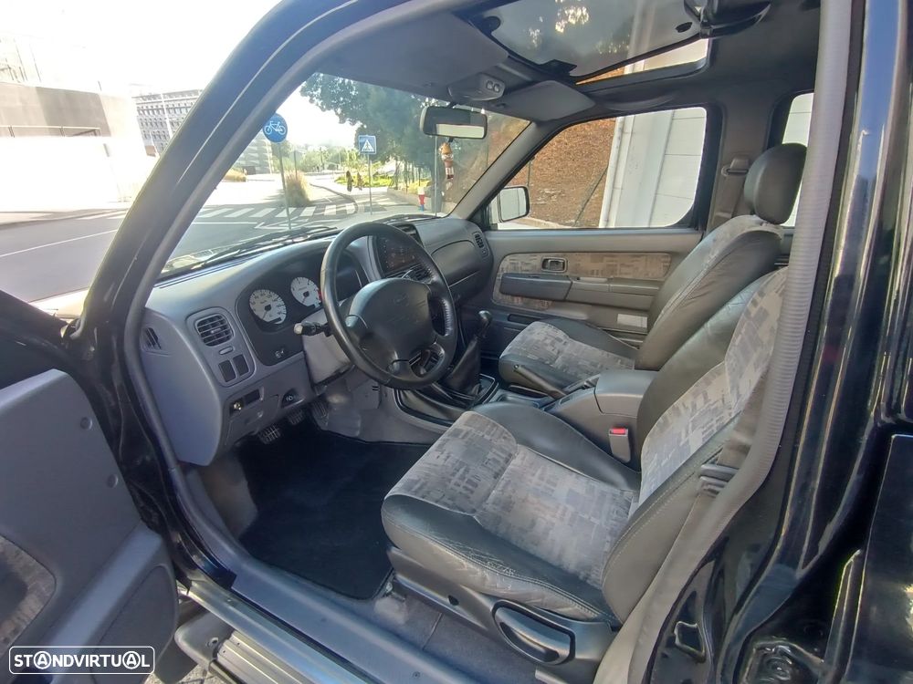Nissan Pick Up 2.5 TD CD Navara - 17
