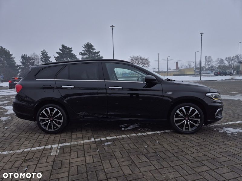 Fiat Tipo 1.6 MultiJet DCT Lounge - 8