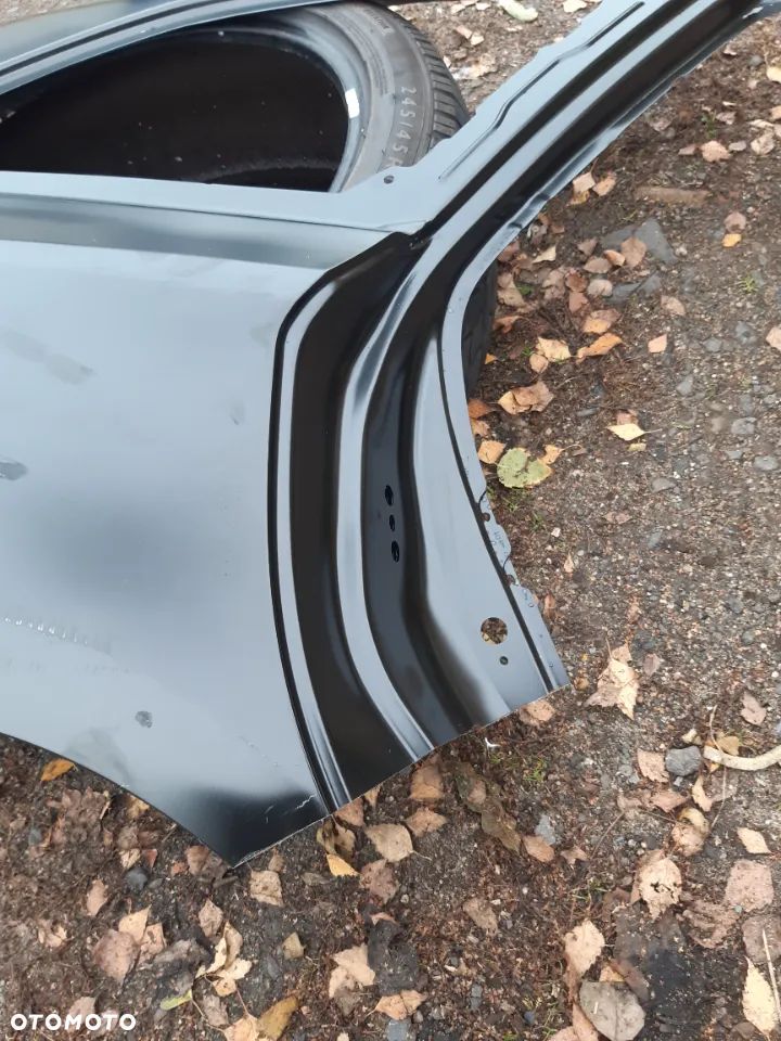 Błotnik prawy tył tylny Toyota Auris II Kombi - 5