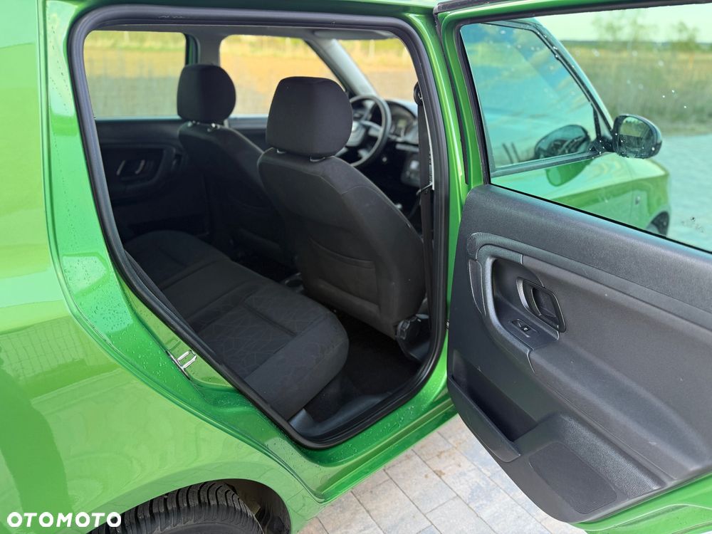 Skoda Fabia 1.2 TSI Ambiente - 12